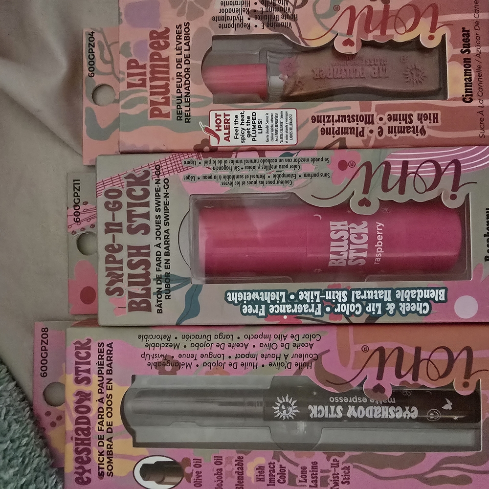 Toni Cosmetics Makeup Set